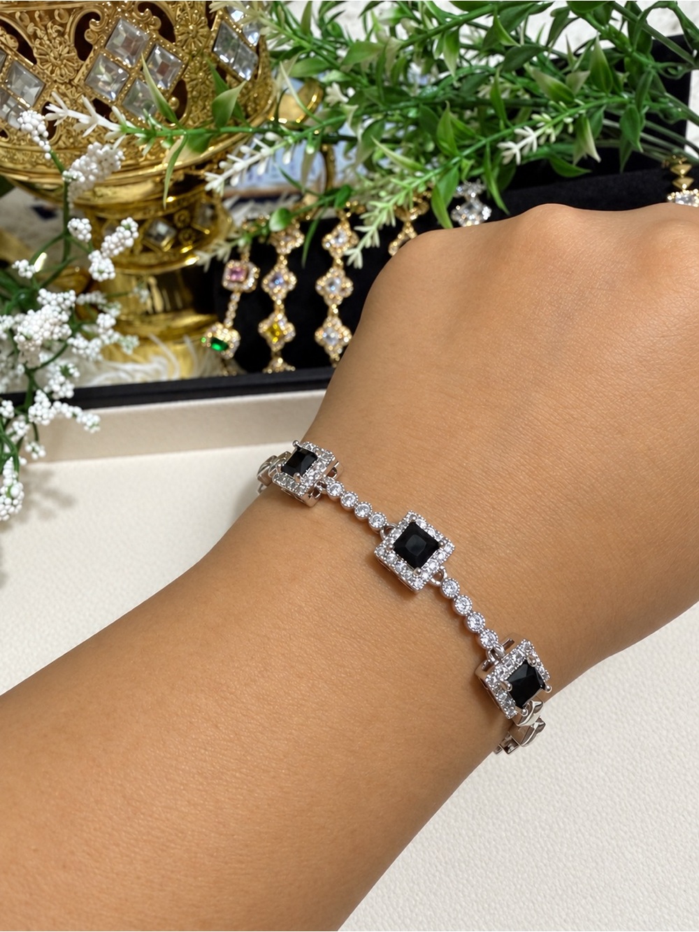 AAA CZ black Halo Tennis Bracelet - 18k gold plated